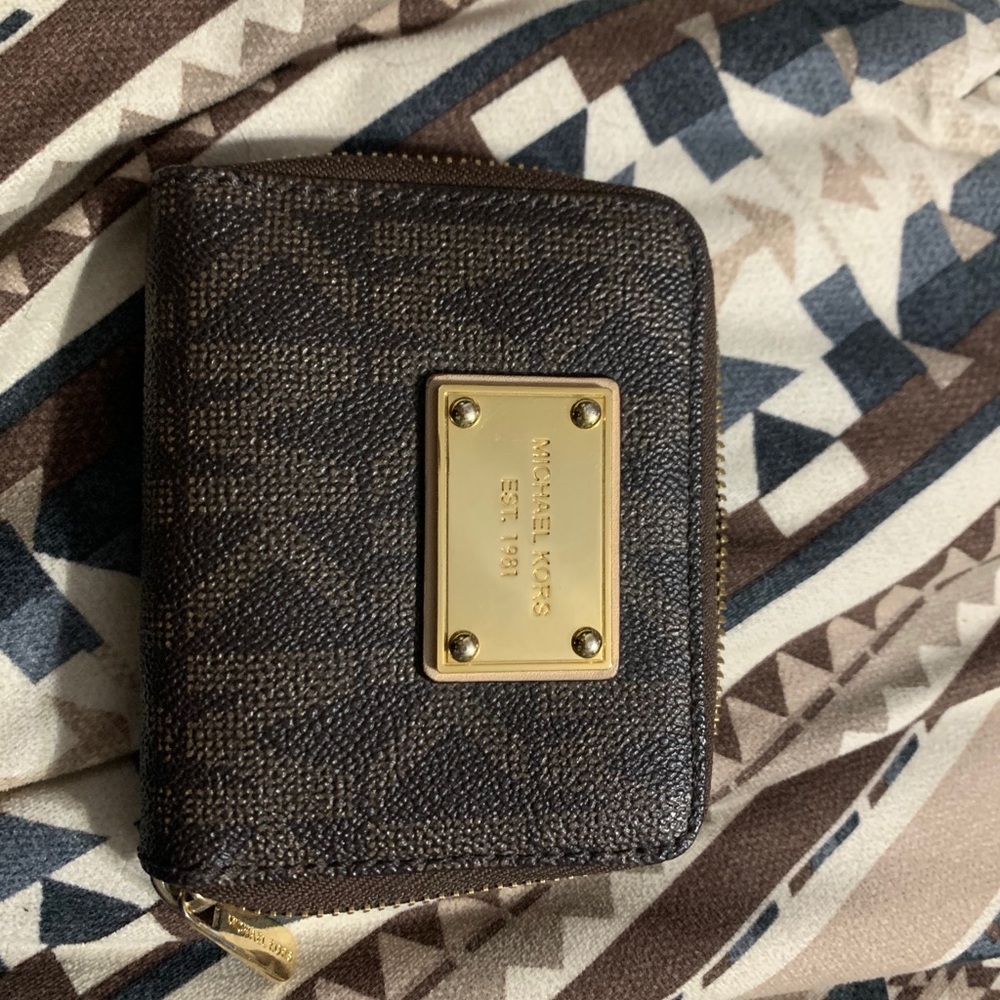 MK wallet